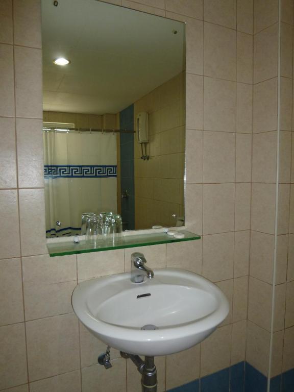 Sequoia Inn Davao Habitación foto