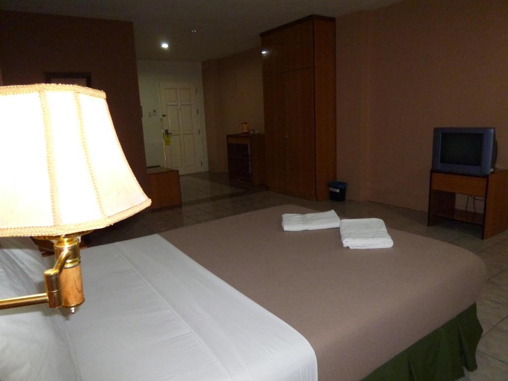 Sequoia Inn Davao Habitación foto