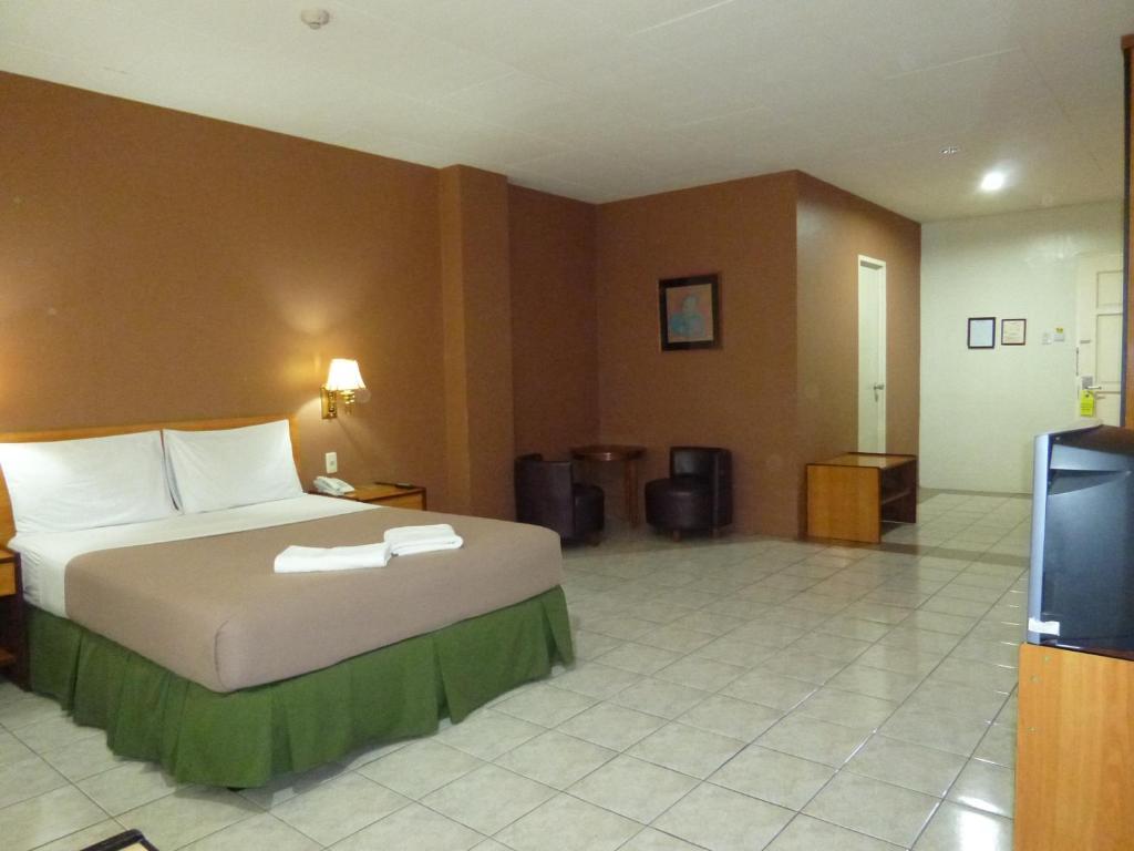 Sequoia Inn Davao Habitación foto